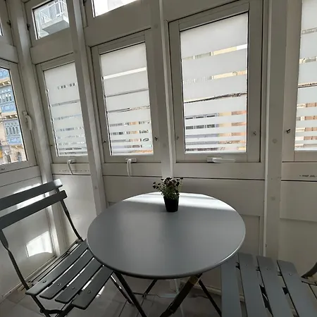 Cozy Or Sliema Race1