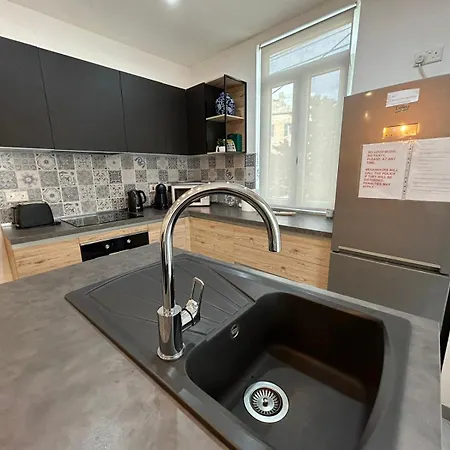 Cozy Or Sliema Race1