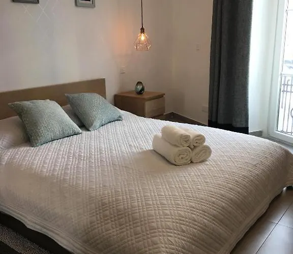 The Echo - R1 Lägenhet