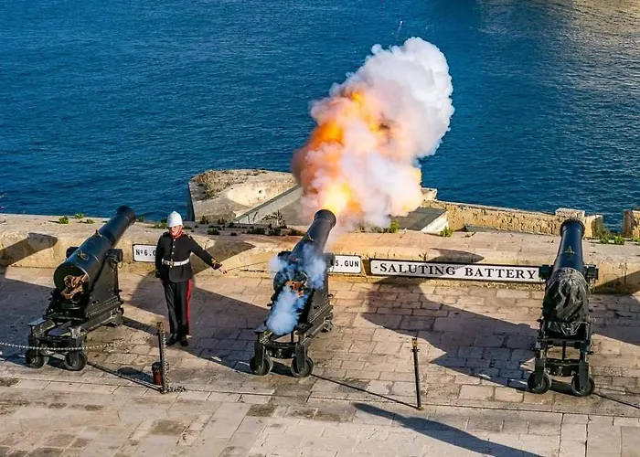 The Echo - R1 * Gzira