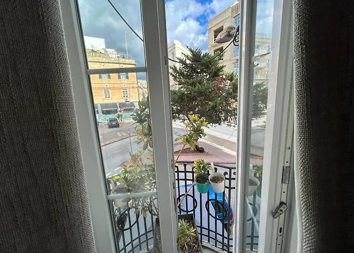 The Echo - R1 * Gzira